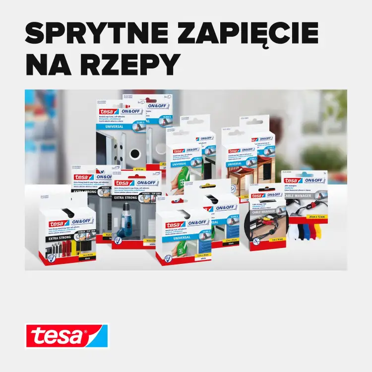 Zestaw różnych opakowań rzepów samoprzylepnych Tesa biały na jasnym tle z wyeksponowanym logo