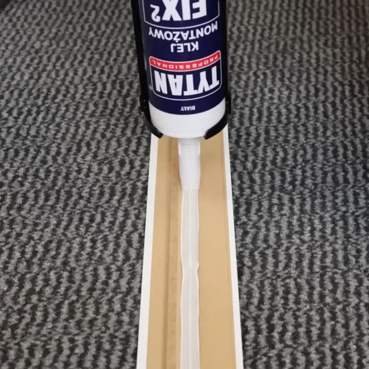 70940d1a5f6b572cae58070f1d8f952f