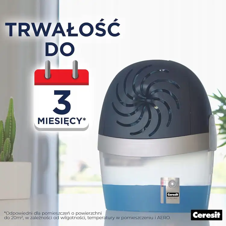 Na zdjęciu przedstawiono biały osuszacz powietrza Ceresit AERO 360 z zaznaczoną wydajnością do trzech miesięcy