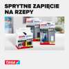 Opakowania samoprzylepnych taśm rzepowych Tesa wyeksponowane na jasnym tle w domowym otoczeniu