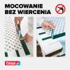 Praktyczne zastosowanie dwustronnej taśmy Tesa do montażu elementów na białej powierzchni bez wiercenia