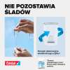 Opakowanie haczyków samoprzylepnych Tesa prezentowane obok dłoni pokazującej sposób ich użycia