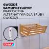 Na zdjęciu widoczny jest zamontowany na płytkach metalowych koszyk zawieszony na regulowanym gwoździu samoprzylepnym Tesa